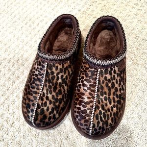 Ugg Tasman Caspian Burnt Cedar Woman’s 8